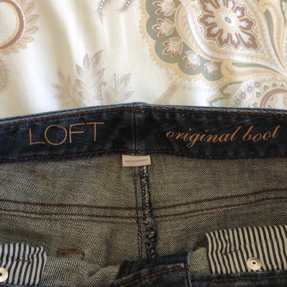AT Loft Dark Jeans Original Boot Style Size 8 - Picture 4 of 5
